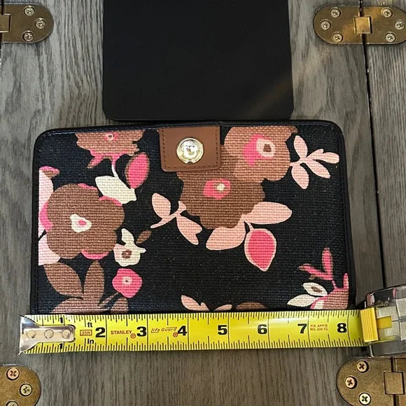 Spartina 449 Black Verdier Market Wallet with Pink and Brown Flowers - Picture 9 of 10
